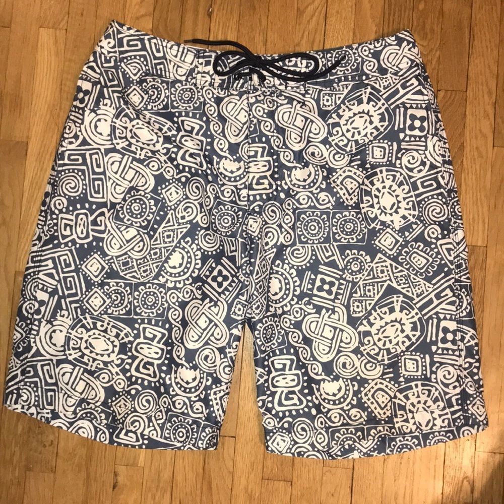 GAP swim trunks - MENS MEDIUM